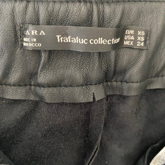 Zara Faux Leather Shorts With Belt - Picture 5 of 8